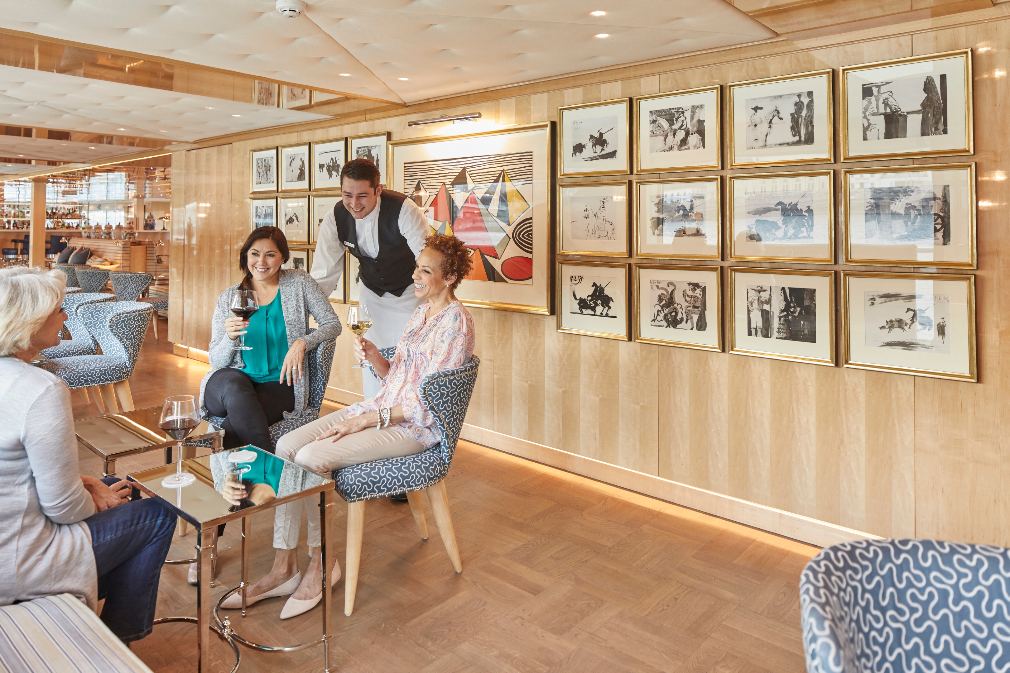 S.S. Beatrice - Wolfgang’s Bar and Lounge